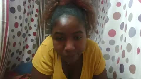 Snapshot of orsaniaa chatting on July 17, 10:00 am orsaniaa online show from July 17, 10:00 am
