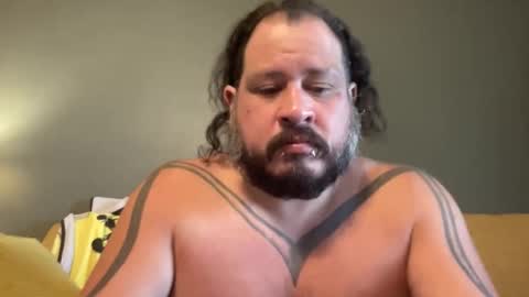 Snapshot of oscar_valentine chatting on March 22, 5:49 pm oscar_valentine online show from March 22, 5:49 pm