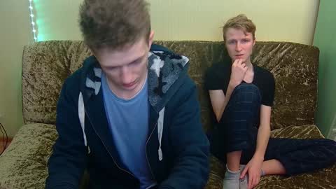 Snapshot of oscar_wildy chatting on December 27, 1:28 pm Oscar online show from December 27, 1:28 pm
