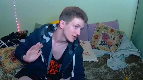 Snapshot of oscar_wildy chatting on January 5, 11:22 pm Oscar online show from January 5, 11:22 pm