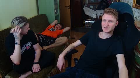 Snapshot of oscar_wildy chatting on January 26, 9:40 pm Oscar online show from January 26, 9:40 pm