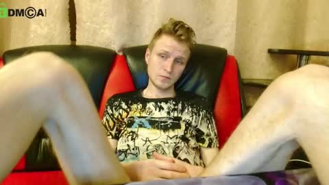 Snapshot of oscar_wildy chatting on April 13, 10:59 pm Oscar online show from April 13, 10:59 pm