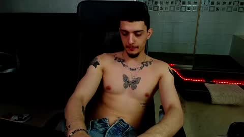 OscarGriffin online show from February 24, 8:38 am