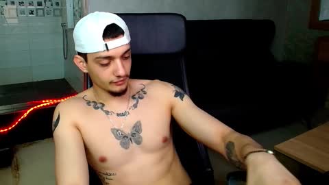 OscarGriffin online show from February 28, 5:48 am