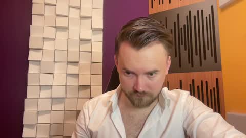 Snapshot of oscarsavage chatting on January 29, 1:58 am Oscar Steel Savage online show from January 29, 1:58 am
