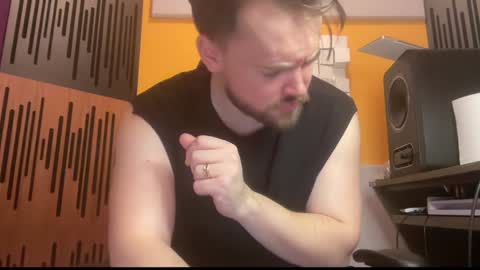 Snapshot of oscarsavage chatting on February 3, 12:47 pm Oscar Steel Savage online show from February 3, 12:47 pm