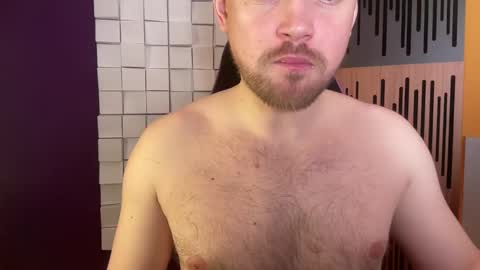Snapshot of oscarsavage chatting on February 13, 8:34 pm Oscar Steel Savage online show from February 13, 8:34 pm