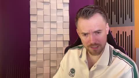 Snapshot of oscarsavage chatting on February 17, 5:53 pm Oscar Steel Savage online show from February 17, 5:53 pm