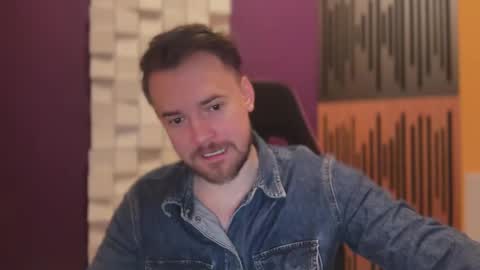 Snapshot of oscarsavage chatting on March 3, 8:21 pm Oscar Steel Savage online show from March 3, 8:21 pm