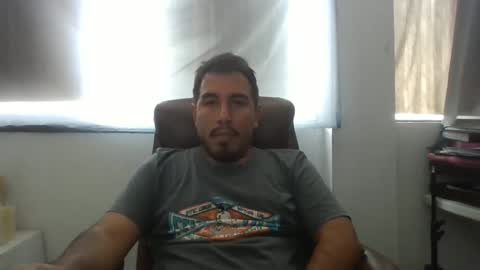 Snapshot of oscaryn_martell chatting on March 8, 6:26 pm oscaryn_martell online show from March 8, 6:26 pm