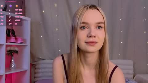 Snapshot of oseaan chatting on February 18, 7:21 am Heidi online show from February 18, 7:21 am