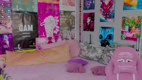 Snapshot of oseaan chatting on January 13, 2:44 pm Heidi online show from January 13, 2:44 pm