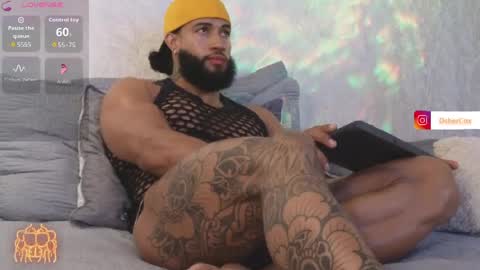 osher_cox online show from April 26, 10:40 pm