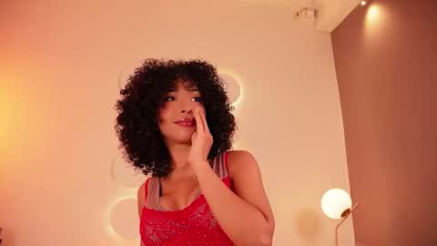 Oshun  online show from March 19, 12:09 pm