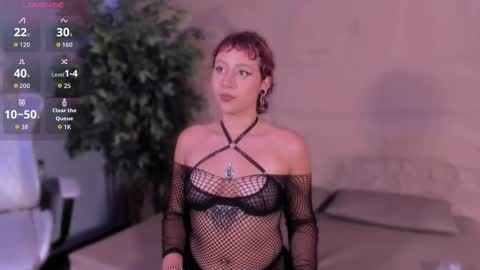 Osiriss online show from March 21, 10:13 pm