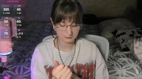 Leliana online show from March 14, 8:42 am