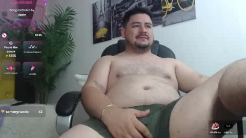 Bear Gael online show from February 13, 8:55 pm