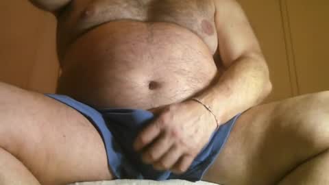 Snapshot of osolicencioso chatting on September 29, 4:06 am Oso Licencioso online show from September 29, 4:06 am