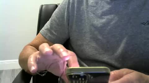 Ossi online show from December 1, 3:22 am