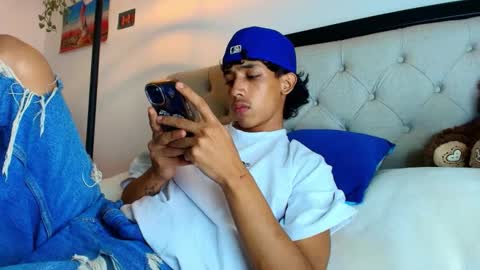 ostin 18hot online show from March 28, 6:35 am