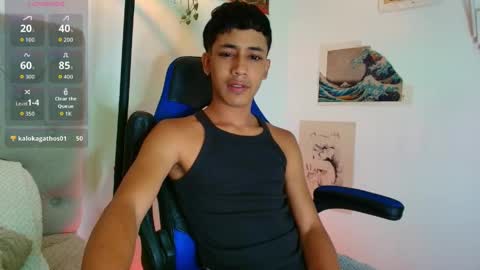 Snapshot of ostin_18hot chatting on April 30, 1:12 am ostin 18hot online show from April 30, 1:12 am