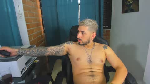 Instagram ostin big09--------- online show from December 18, 8:36 pm