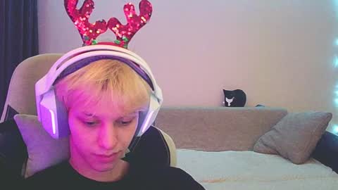 Ostin online show from December 18, 12:40 pm