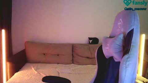 Ostin online show from February 24, 1:21 pm