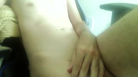 Snapshot of osyryx chatting on December 8, 1:14 pm Lucas online show from December 8, 1:14 pm