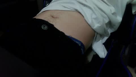 Snapshot of osyryx chatting on March 12, 2:50 am Lucas online show from March 12, 2:50 am