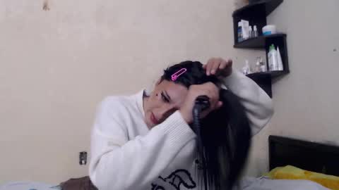 Snapshot of otakutransgurl chatting on November 12, 2:34 am RACHEL CHOW online show from November 12, 2:34 am