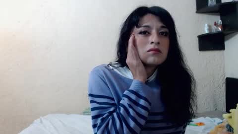 Snapshot of otakutransgurl chatting on December 16, 5:34 am RACHEL CHOW online show from December 16, 5:34 am