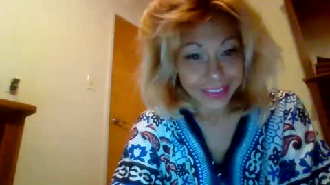Snapshot of otherroomladycc chatting on September 13, 5:57 pm otherroomladycc online show from September 13, 5:57 pm