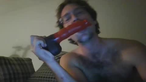 Snapshot of otterina2463 chatting on December 21, 11:01 pm otterina2463 online show from December 21, 11:01 pm