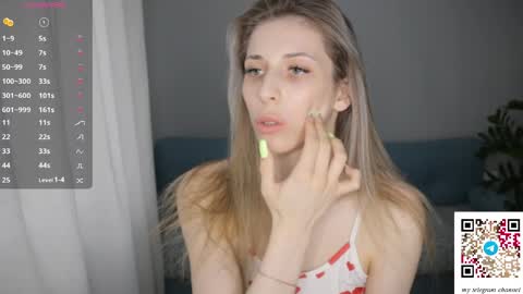 Anne online show from May 7, 4:01 pm