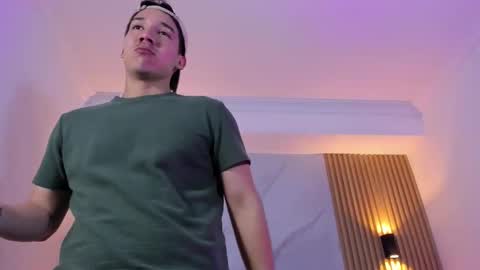 Otto Andrew online show from March 12, 7:53 pm