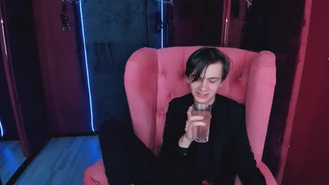 Otto online show from November 2, 3:36 pm