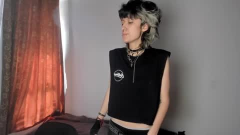 Snapshot of ottoyan_ chatting on February 18, 3:54 pm Otto 3 online show from February 18, 3:54 pm