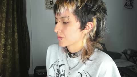 Otto 3 online show from March 22, 6:39 am