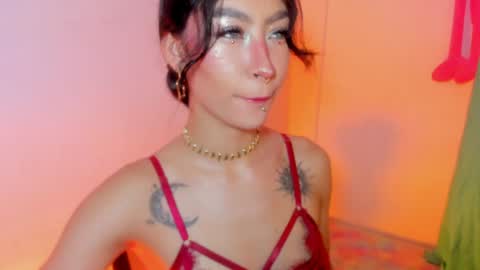 ounla sweet online show from May 8, 1:33 am