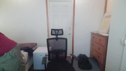 Snapshot of outback896 chatting on March 29, 10:54 pm outback896 online show from March 29, 10:54 pm