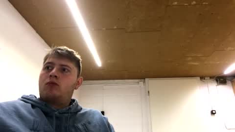 outflayd online show from January 14, 9:37 am