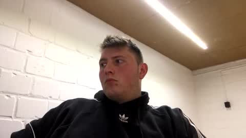 outflayd online show from March 26, 1:06 pm