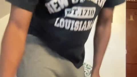 Snapshot of outofhisleague_ chatting on October 16, 2:51 pm outofhisleague_ online show from October 16, 2:51 pm