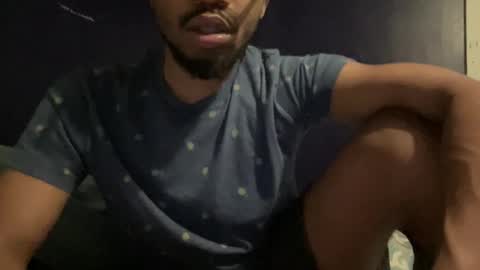 Snapshot of outofhisleague_ chatting on October 31, 3:29 am outofhisleague_ online show from October 31, 3:29 am