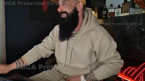 Snapshot of outofyourleague111 chatting on March 21, 8:19 am Lex online show from March 21, 8:19 am