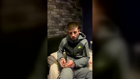 Owen kayz online show from March 13, 9:32 pm