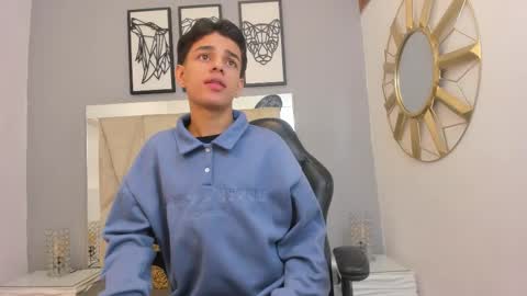 Snapshot of owen__johnson chatting on September 25, 11:58 am Owen Johnson online show from September 25, 11:58 am