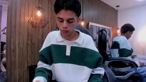 Snapshot of owen__johnson chatting on February 22, 11:42 am Owen Johnson online show from February 22, 11:42 am