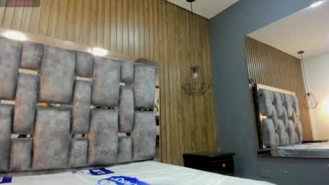 Snapshot of owen__johnson chatting on February 26, 11:42 am Owen Johnson online show from February 26, 11:42 am